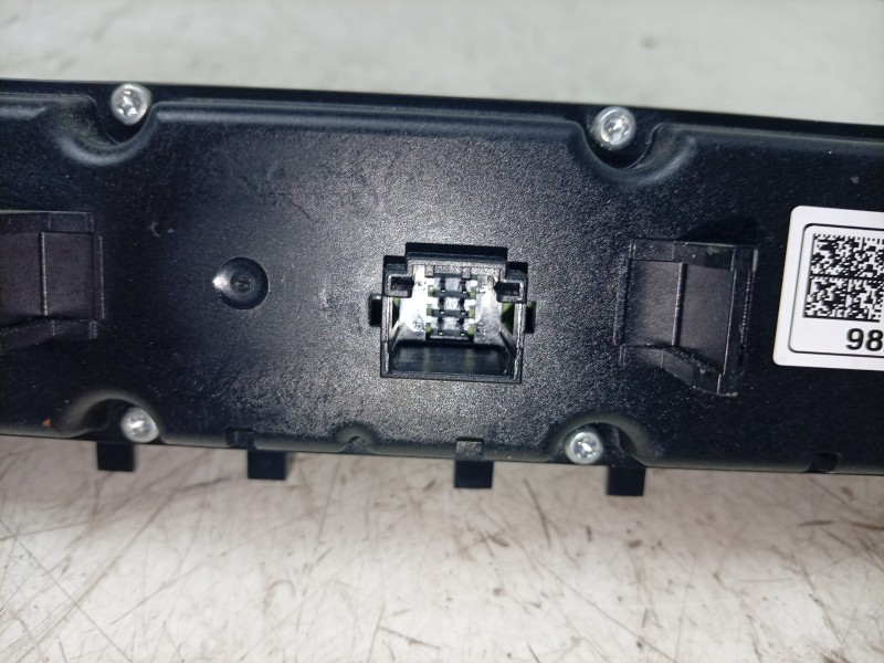 Recambio de mando climatizador para opel crossland referencia OEM IAM  98226305YX 