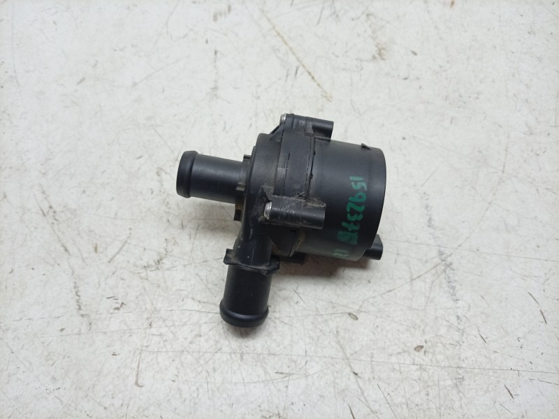Recambio de bomba agua para cupra formentor (km7, kmp) 1.5 tsi referencia OEM IAM  5Q0965567 