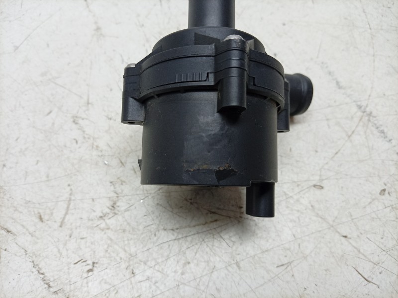 Recambio de bomba agua para cupra formentor (km7, kmp) 1.5 tsi referencia OEM IAM  5Q0965567 