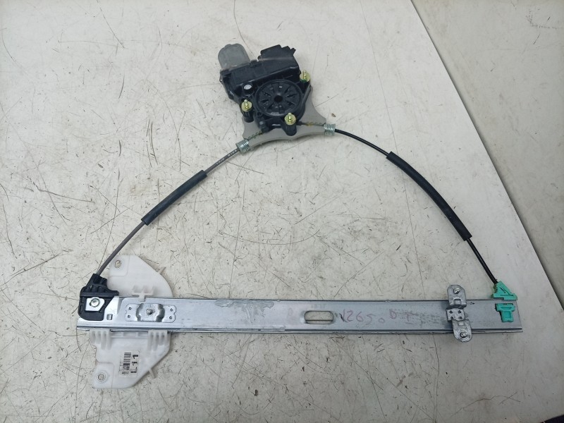 Recambio de elevalunas delantero izquierdo para kia stonic (yb) 1.0 t-gdi referencia OEM IAM  82401H8110 SEF210087KH