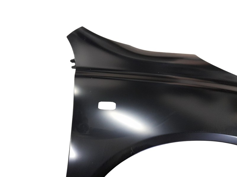 Recambio de aleta delantera derecha para nissan micra (k12e) referencia OEM IAM  63100AX630 108803711/3012522/DS0113013
