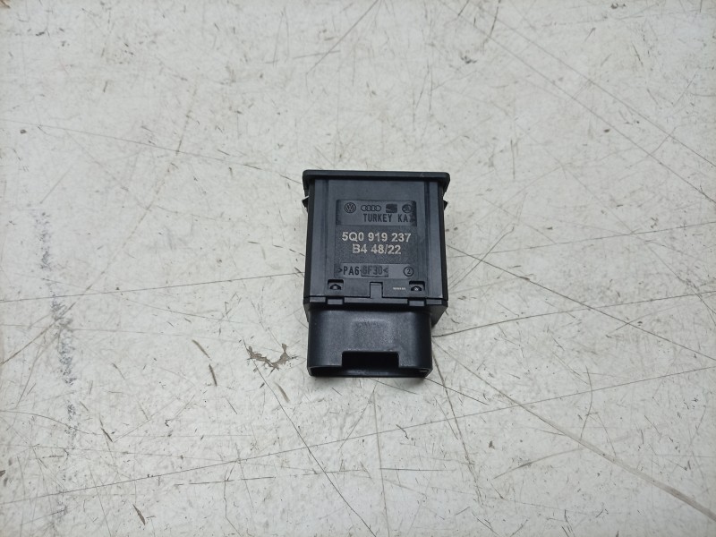 Recambio de interruptor para cupra formentor (km7, kmp) 1.5 tsi referencia OEM IAM  5Q0919237 