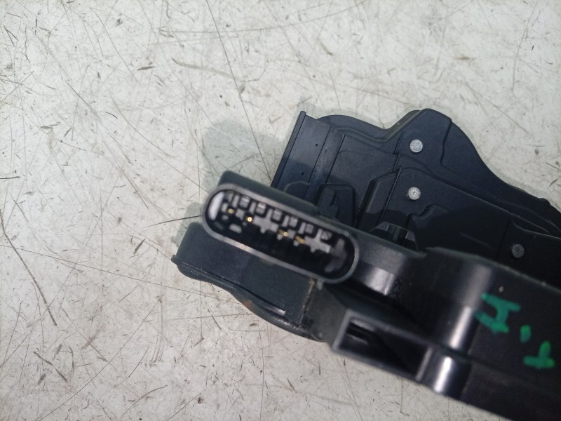 Recambio de cerradura puerta trasera izquierda para mercedes-benz eqa (h243) eqa 250+ (243.702) referencia OEM IAM  A0997302701 