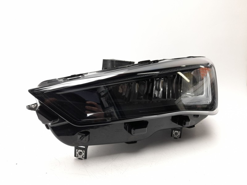 Recambio de faro izquierdo para seat leon sportstourer (kl8, kld) 1.5 etsi referencia OEM IAM  5FB941005H 