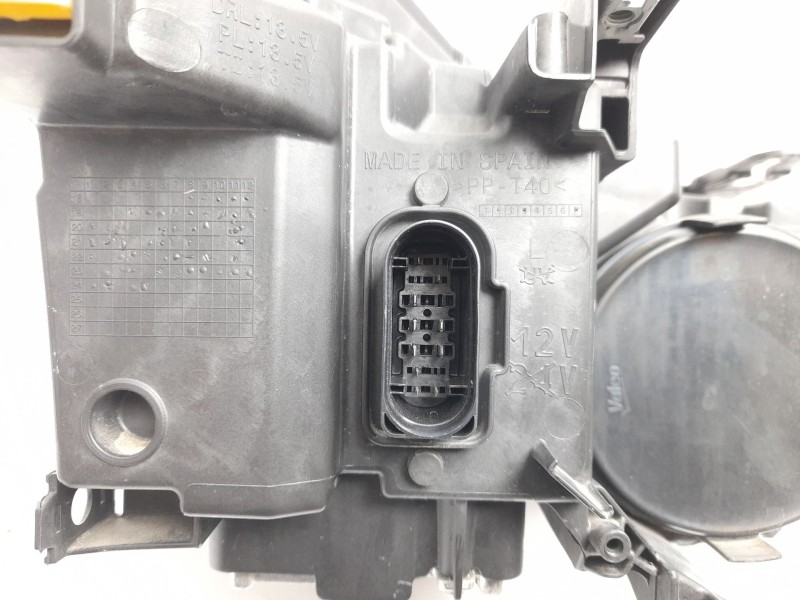 Recambio de faro izquierdo para seat leon sportstourer (kl8, kld) 1.5 etsi referencia OEM IAM  5FB941005H 