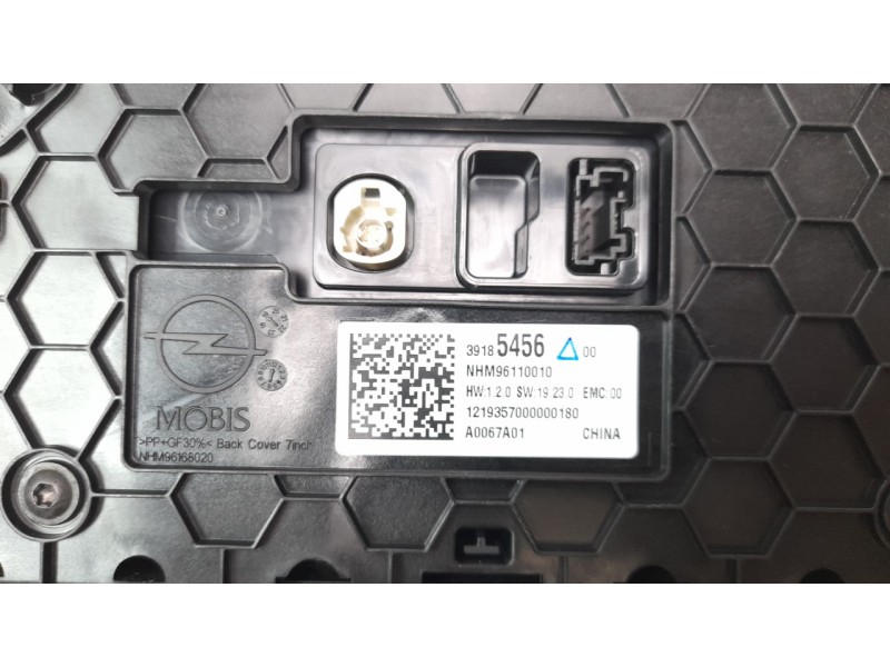 Recambio de sistema navegacion gps para opel corsa f 1.2 referencia OEM IAM 39185456  