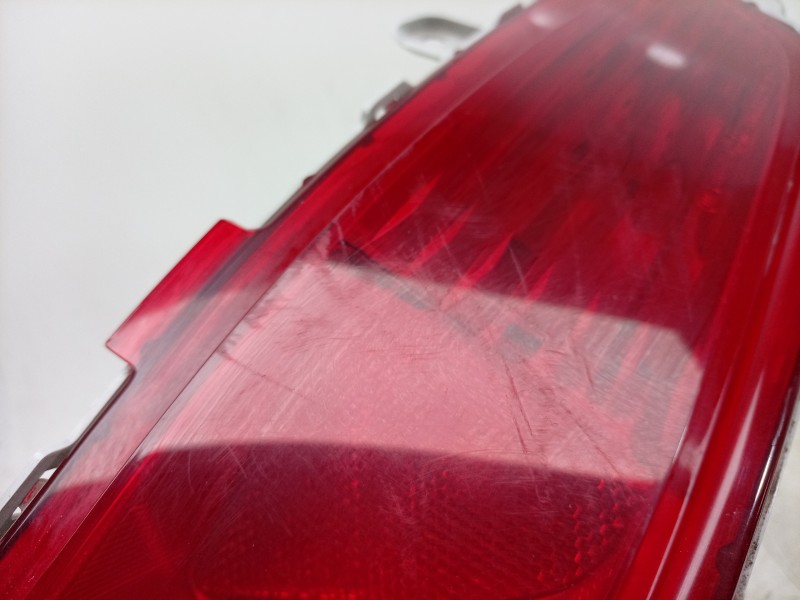 Recambio de faro antiniebla trasero izquierdo para mazda cx-3 (dk) 2.0 skyactiv-g referencia OEM IAM  DB3E51650 