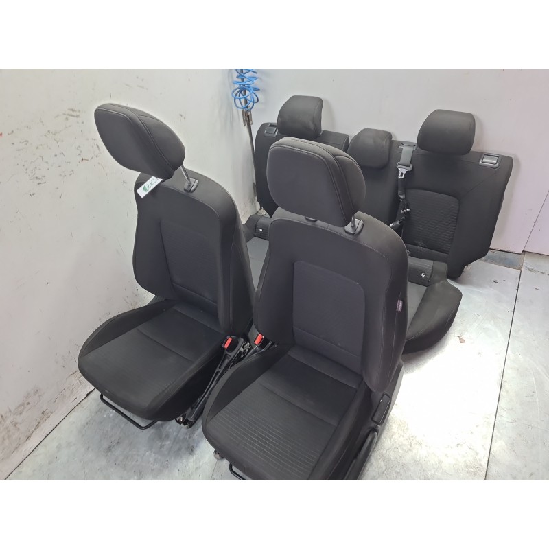 Recambio de juego asientos completo para hyundai i20 iii (bc3, bi3) 1.0 t-gdi referencia OEM IAM  88150Q0000 