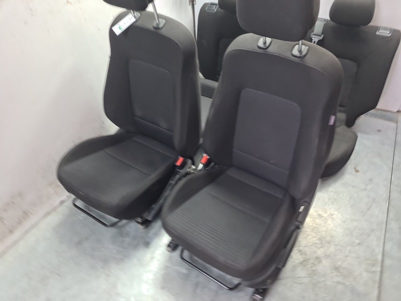Recambio de juego asientos completo para hyundai i20 iii (bc3, bi3) 1.0 t-gdi referencia OEM IAM  88150Q0000 