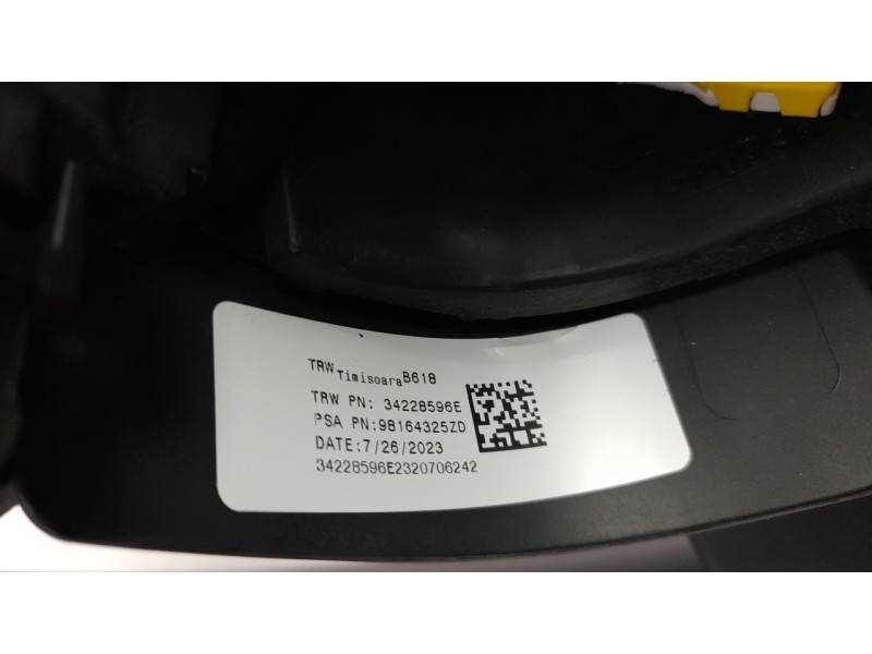 Recambio de volante para citroen c3 1.2 12v e-thp referencia OEM IAM 98164325ZD  