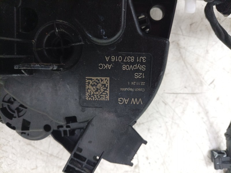 Recambio de cerradura puerta delantera derecha para volkswagen t-roc (a11, d11) 1.5 tsi referencia OEM IAM  3J1837016A DLF001037