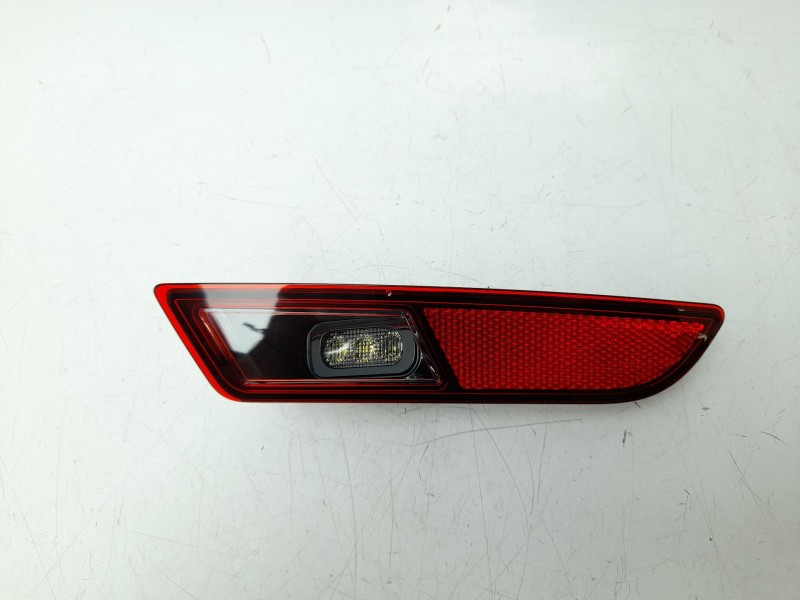 Recambio de piloto trasero derecho paragolpes para renault 5 e-tech 150 referencia OEM IAM  265407415R 