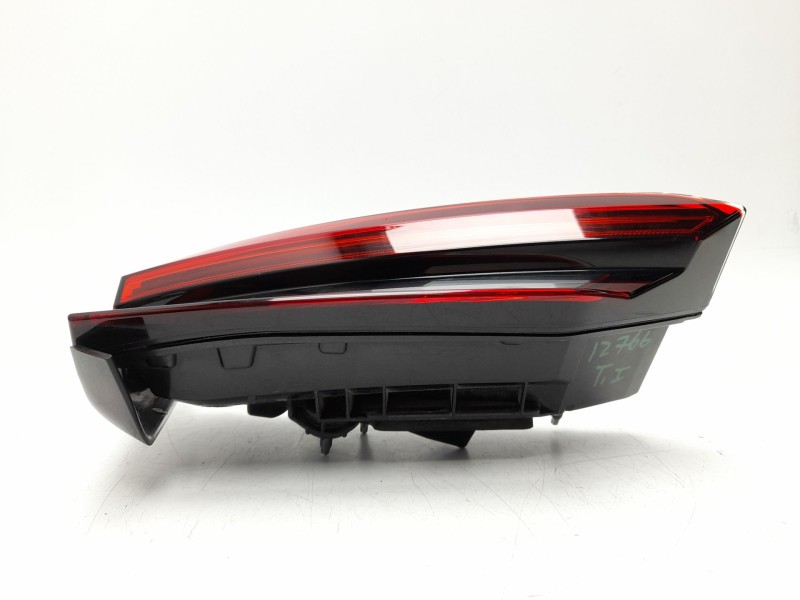 Recambio de piloto trasero izquierdo interior para audi a5 sportback (f5a, f5f) 35 tfsi mild hybrid referencia OEM IAM  8W694509