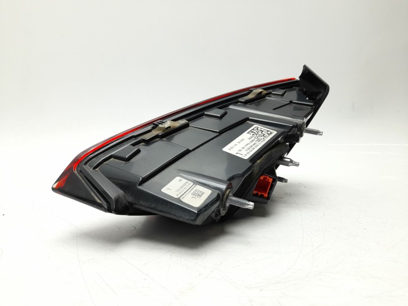 Recambio de piloto trasero izquierdo interior para audi a5 sportback (f5a, f5f) 35 tfsi mild hybrid referencia OEM IAM  8W694509
