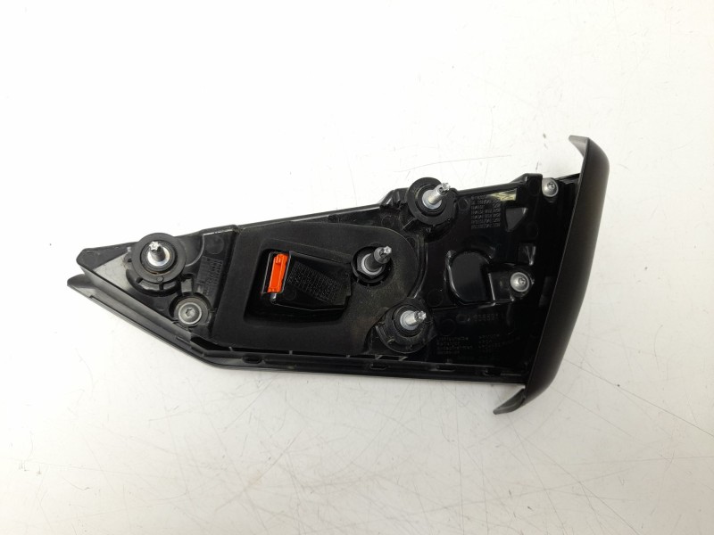 Recambio de piloto trasero izquierdo interior para audi a5 sportback (f5a, f5f) 35 tfsi mild hybrid referencia OEM IAM  8W694509