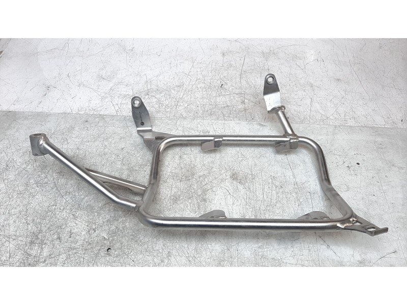 Recambio de portamaletas derecho para bmw f 850 gs f 850 adventure referencia OEM IAM 46638569710  