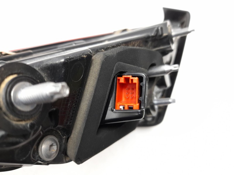 Recambio de piloto trasero izquierdo interior para audi a5 sportback (f5a, f5f) 35 tfsi mild hybrid referencia OEM IAM  8W694509