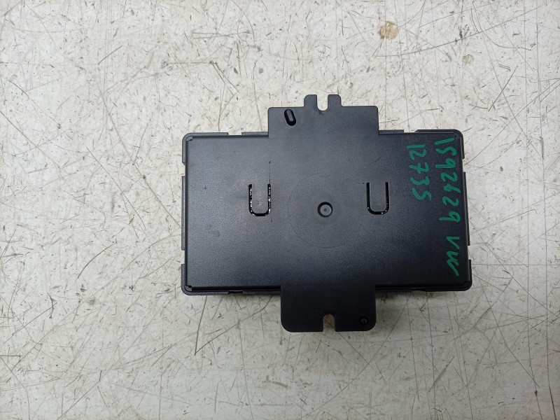 Recambio de centralita calefaccion para volkswagen caravelle t7 2.5 ehybrid referencia OEM IAM  PZ3T18D493CF 