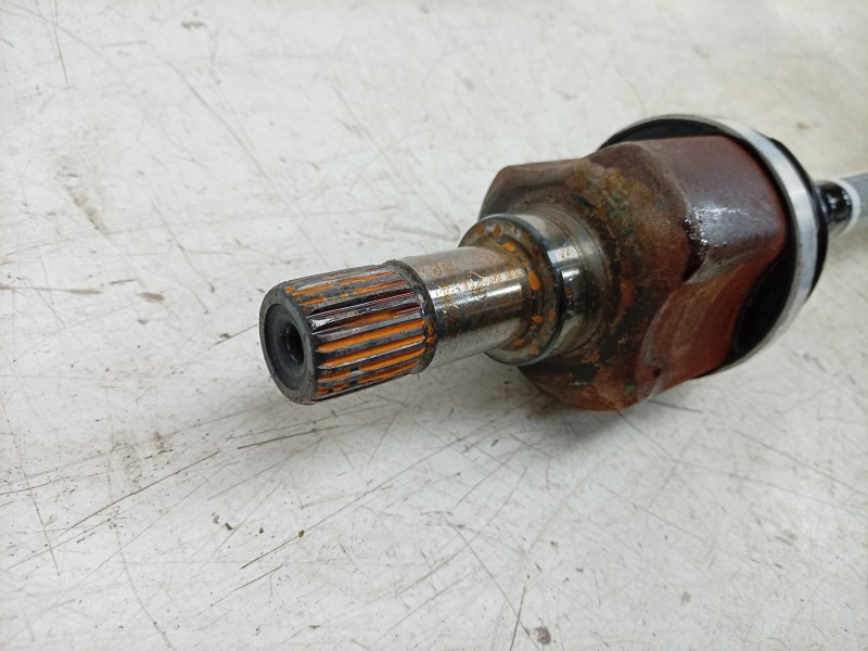 Recambio de transmision delantera izquierda para peugeot 2008 ii (ud_, us_, uy_, uj_, ur_, uc_) 1.2 puretech 100 referencia OEM 
