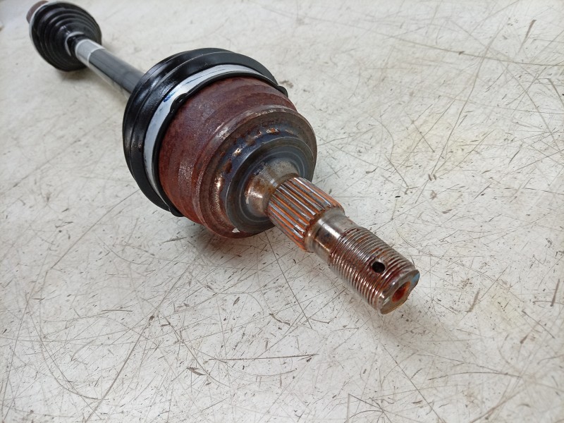 Recambio de transmision delantera izquierda para peugeot 2008 ii (ud_, us_, uy_, uj_, ur_, uc_) 1.2 puretech 100 referencia OEM 