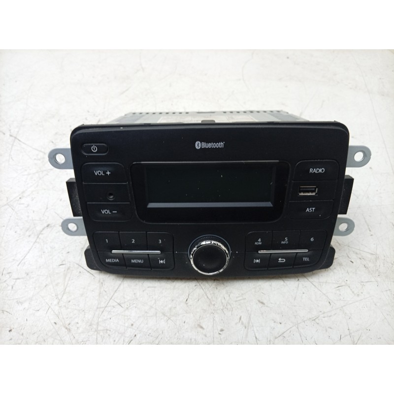 Recambio de sistema audio / radio cd para dacia duster (hm_) 1.2 tce 125 (hmma) referencia OEM IAM  28115812R 
