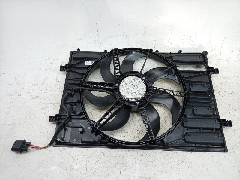 Recambio de electroventilador para volkswagen tiguan (ad1, ax1) 1.5 tsi referencia OEM IAM  5WA121203B 