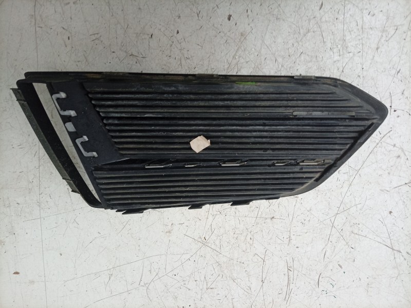 Recambio de rejilla paragolpes derecha para audi a5 sportback (f5a, f5f) 35 tfsi mild hybrid referencia OEM IAM   