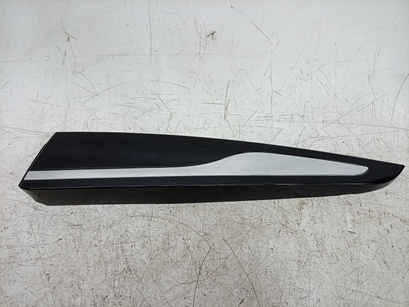 Recambio de moldura para renault clio iv (bh_) 0.9 tce 90 referencia OEM IAM  400348LHD 