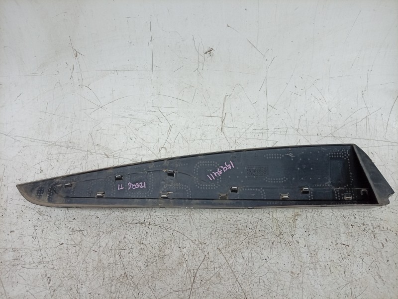 Recambio de moldura para renault clio iv (bh_) 0.9 tce 90 referencia OEM IAM  400348LHD 