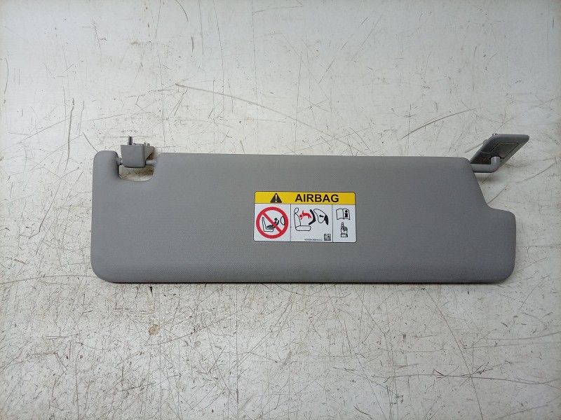 Recambio de parasol derecho para volkswagen caravelle t7 2.5 ehybrid referencia OEM IAM  PZ31V041K16A 