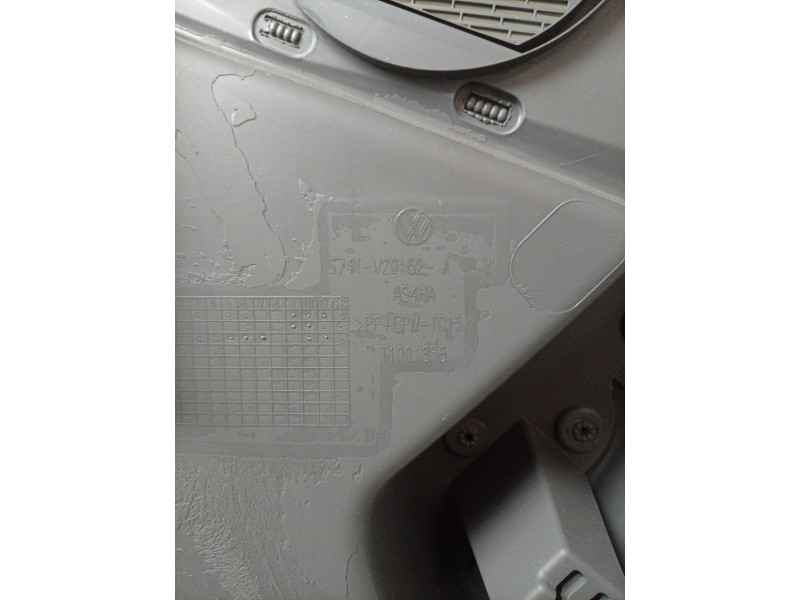 Recambio de moldura puerta delantera derecha para volkswagen caravelle t7 2.5 ehybrid referencia OEM IAM  S741V23890A 