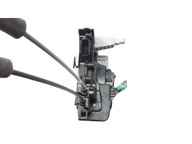 Recambio de cerradura puerta trasera izquierda para hyundai kona referencia OEM IAM 81410J9000  