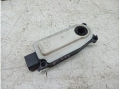 MOTOR APERTURA TRAMPILLA 5877R1001A 