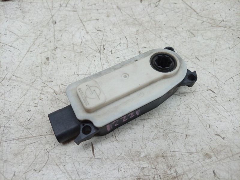 Recambio de motor apertura trampilla para peugeot 308 sw iii (fc_, fj_, fr_, f4_, fn_) puretech 130 (frhnsl, frhnst) referencia 