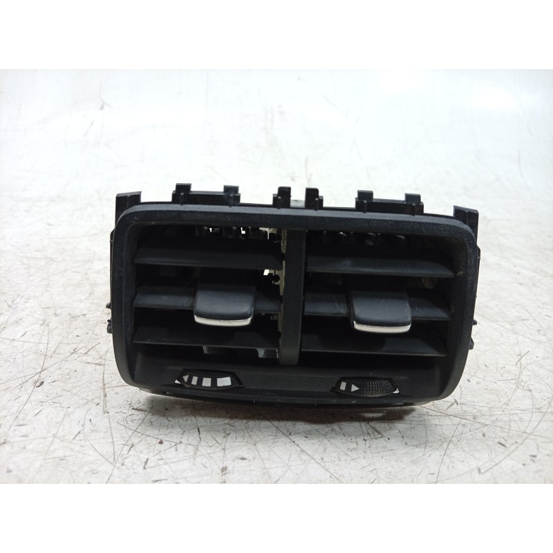 Recambio de rejilla aireadora para peugeot 308 sw iii (fc_, fj_, fr_, f4_, fn_) puretech 130 (frhnsl, frhnst) referencia OEM IAM