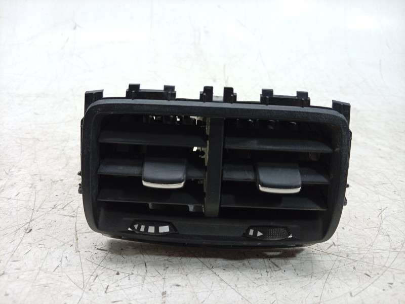 Recambio de rejilla aireadora para peugeot 308 sw iii (fc_, fj_, fr_, f4_, fn_) puretech 130 (frhnsl, frhnst) referencia OEM IAM