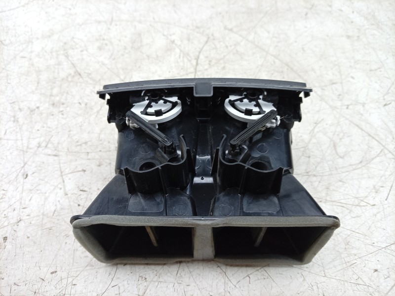 Recambio de rejilla aireadora para peugeot 308 sw iii (fc_, fj_, fr_, f4_, fn_) puretech 130 (frhnsl, frhnst) referencia OEM IAM