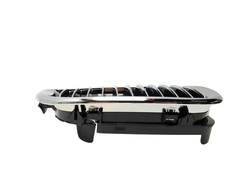 Recambio de rejilla delantera para bmw serie 3 berlina (e46) referencia OEM IAM  51137042962 107061104/2101564/BM0202013