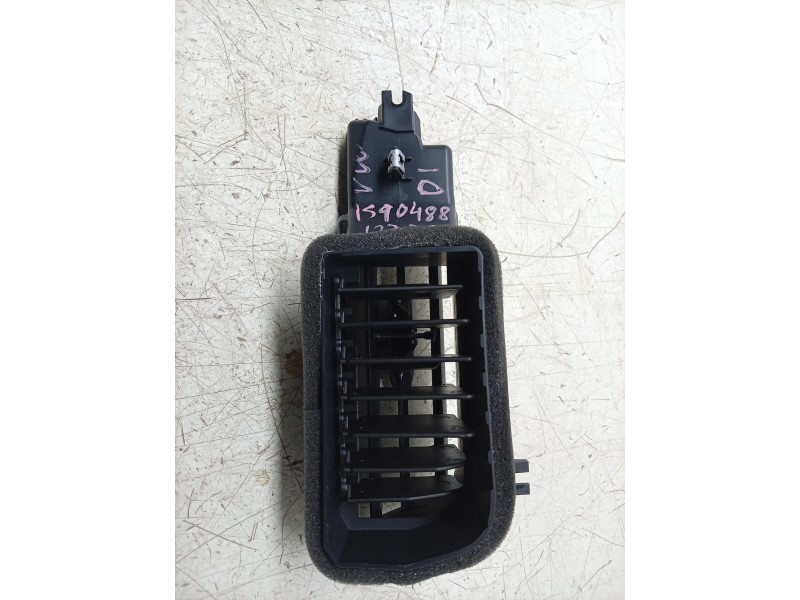 Recambio de aireador izquierdo para volkswagen caravelle t7 2.5 ehybrid referencia OEM IAM  PZ31V018B09 