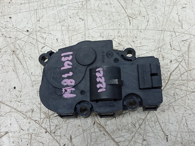 Recambio de motor calefaccion para peugeot 308 sw iii (fc_, fj_, fr_, f4_, fn_) puretech 130 (frhnsl, frhnst) referencia OEM IAM