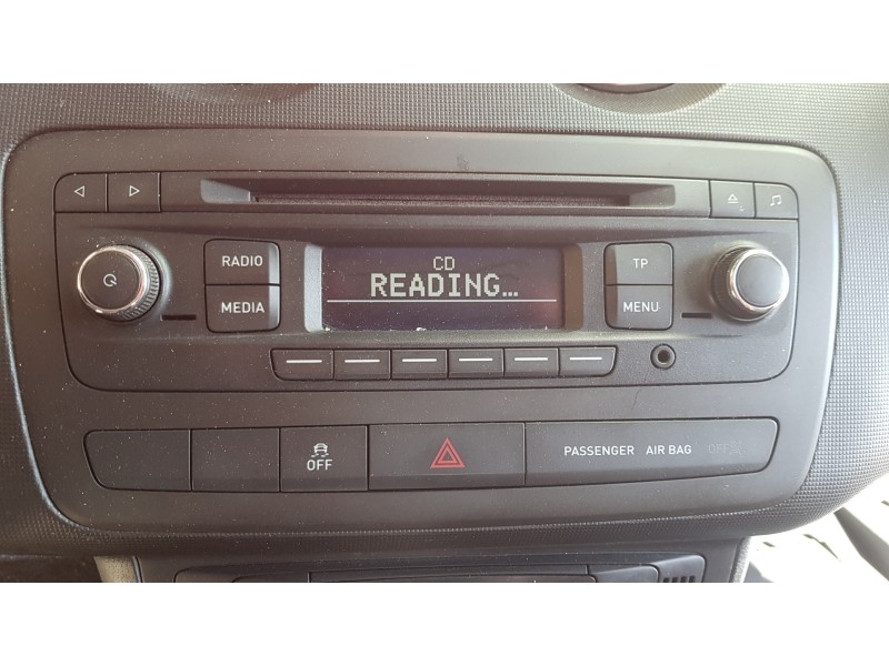 Recambio de sistema audio / radio cd para seat ibiza (6p1) referencia OEM IAM 6J0035156  