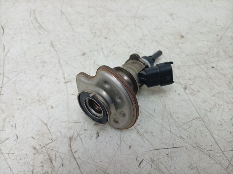 Recambio de inyector para land rover range rover evoque (l551) 2.0 d165 referencia OEM IAM  MX73189E3AB 