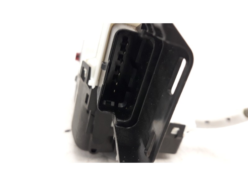 Recambio de cerradura puerta trasera izquierda para citroen c4 cactus 1.6 blue-hdi fap referencia OEM IAM 9819038980  