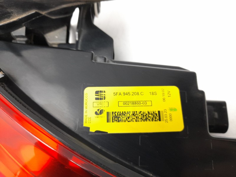 Recambio de piloto trasero derecho para cupra leon sportstourer (kl8, ku8, kud) 2.0 tsi 4drive referencia OEM IAM  5FA945208C 