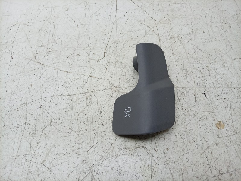 Recambio de maneta interior lateral izquierda para volkswagen caravelle t7 2.5 ehybrid referencia OEM IAM  PZ3116C856BAW 