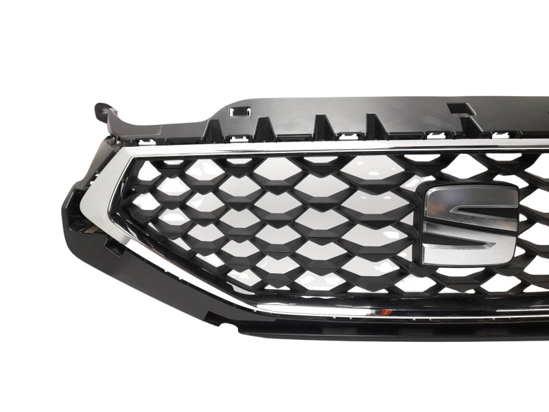 Recambio de rejilla delantera para seat leon sportstourer (kl8, kld) 1.5 etsi referencia OEM IAM  5FA853651E 