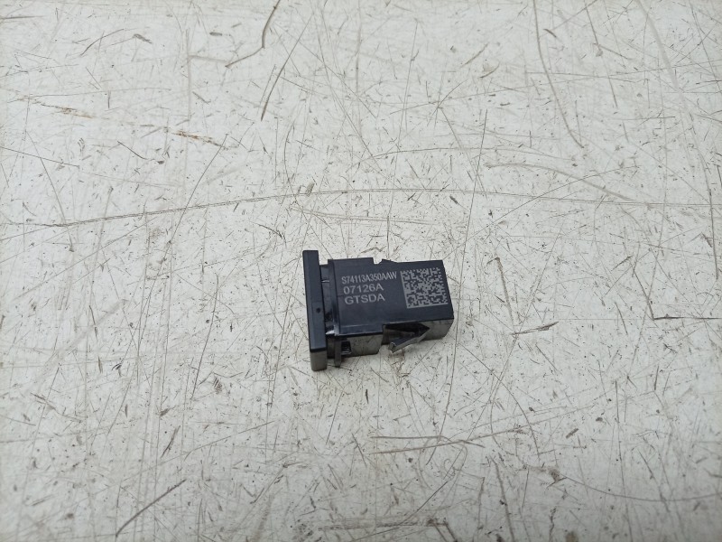 Recambio de warning para volkswagen caravelle t7 2.5 ehybrid referencia OEM IAM  S74113A350AAW 
