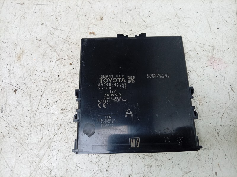 Recambio de modulo electronico para toyota rav4 hybrid 4x2 advance referencia OEM IAM  8999042360 