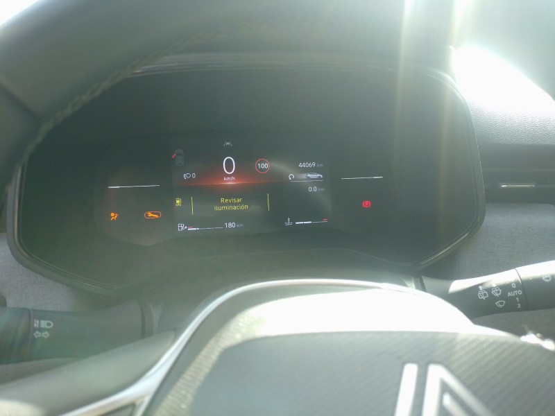 renault clio v (b7_) del año 2024