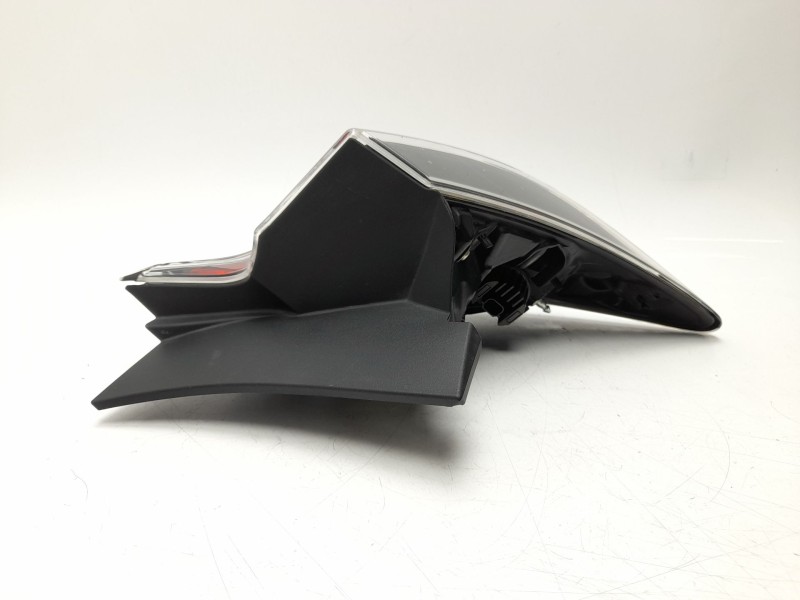 Recambio de piloto trasero izquierdo para toyota corolla hatchback (_e21_, _ea1_, _eh1_) 2.0 hybrid (mzeh12) referencia OEM IAM 